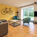 3 Bedroom Lovely In Ferienhaus *