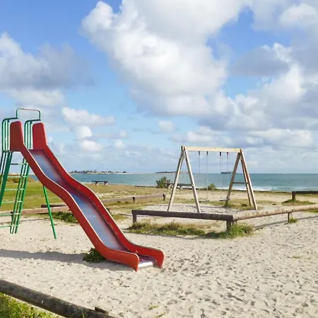 3 Bedroom Gorgeous In Σπίτι διακοπών Clitourps