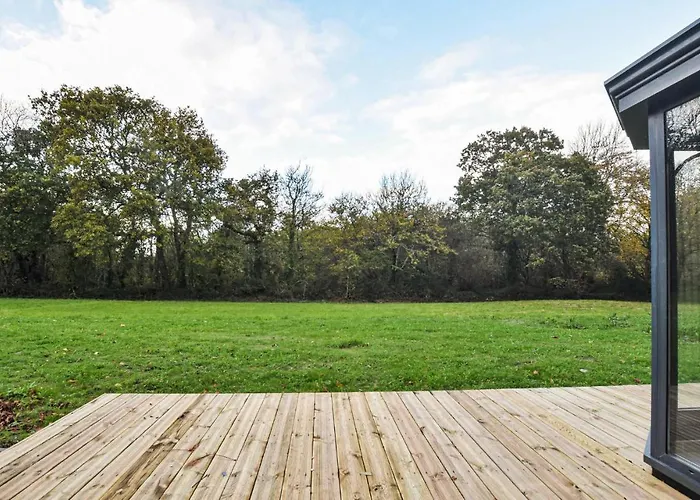 3 Bedroom Gorgeous In Clitourps