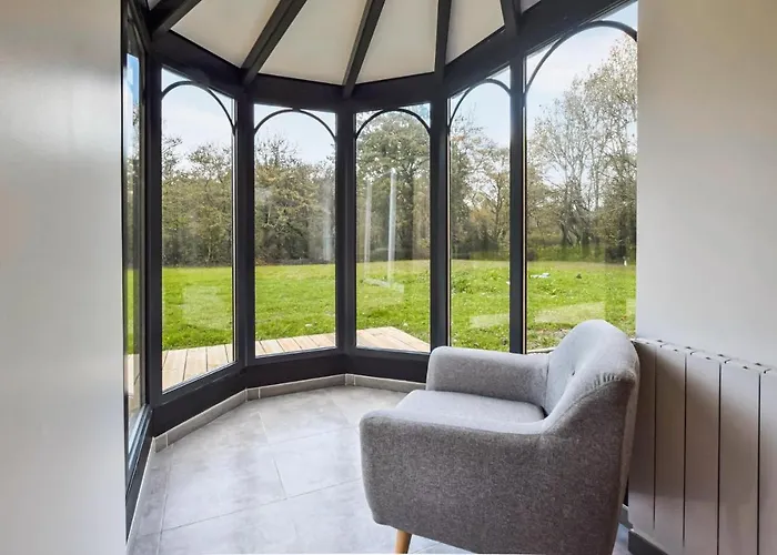 3 Bedroom Gorgeous In Clitourps