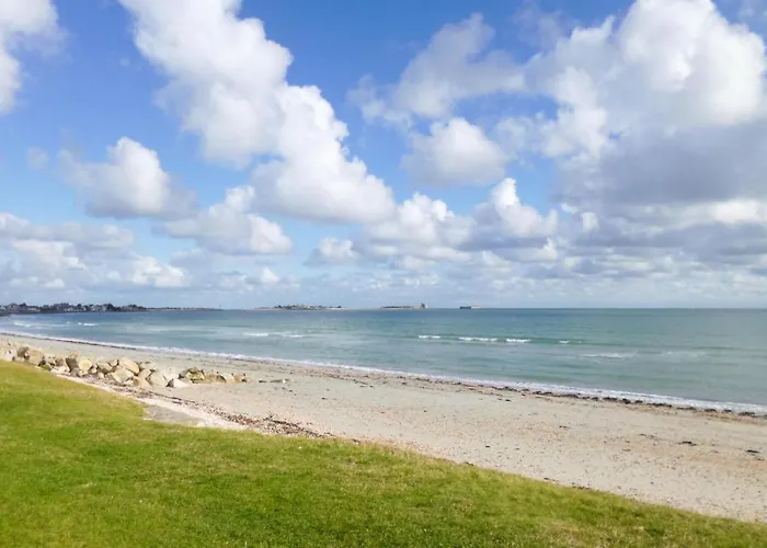 3 Bedroom Gorgeous In Clitourps